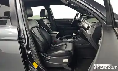 SsangYong Rexton, 2022