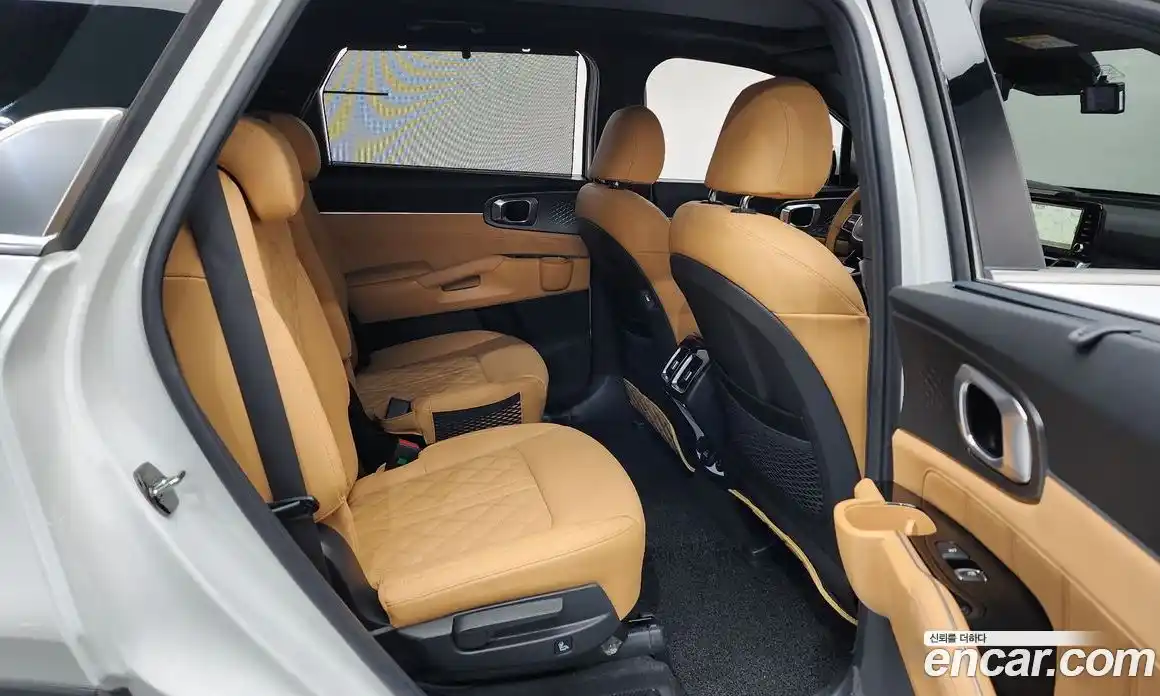 Kia Sorento 2023 2.2 Автомат в Москве № 102879, фото 15