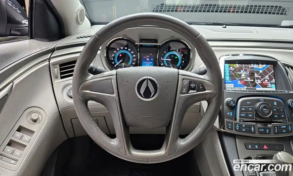 Chevrolet Alpheon 2012 2.4 Автомат в Москве № 105259, фото 15