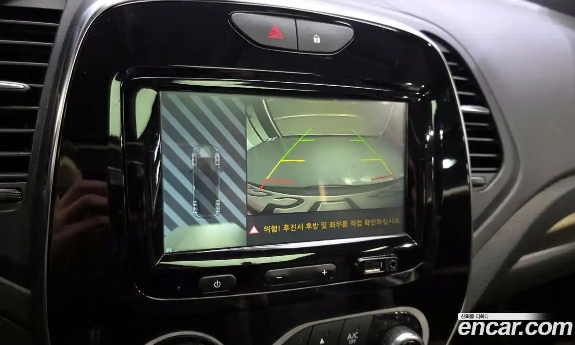 Renault QM3 2019 1.5 Автомат в Москве № 106714, фото 11