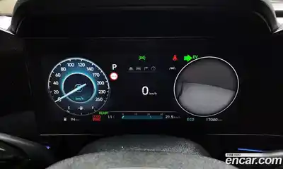 Hyundai Avante 2025 1.6 Автомат в Москве № 107759, миниатюра 9