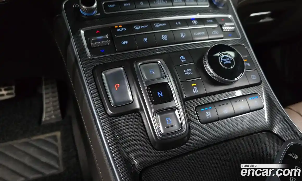 Hyundai Santa Fe 2021 2.5 Автомат в Москве № 111970, фото 4