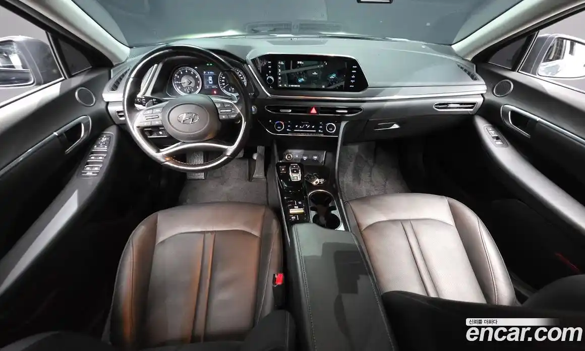 Hyundai Sonata 2020 2.0 Автомат в Москве № 112033, фото 7