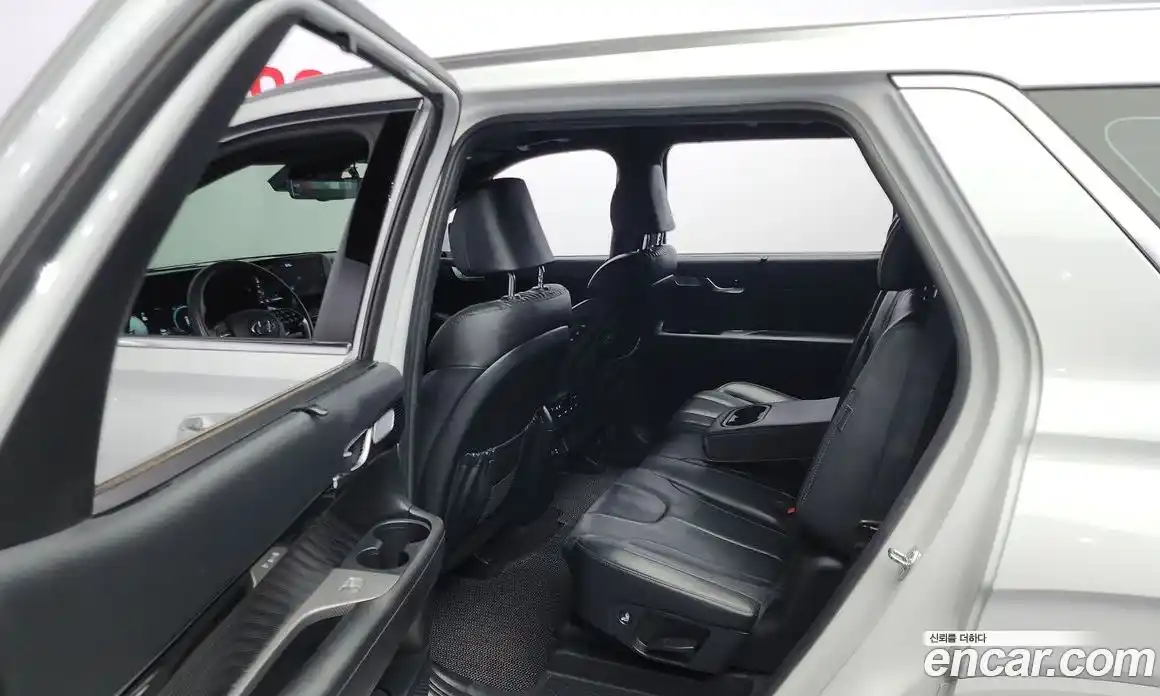 Hyundai Palisade 2024 2.2 Автомат в Москве № 112227, фото 17