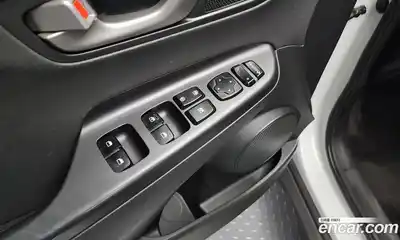 Hyundai Kona 2018 1.6 Автомат в Москве № 112705, миниатюра 7