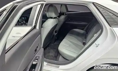 Hyundai Avante 2024 1.6 Автомат в Москве № 112724, миниатюра 3