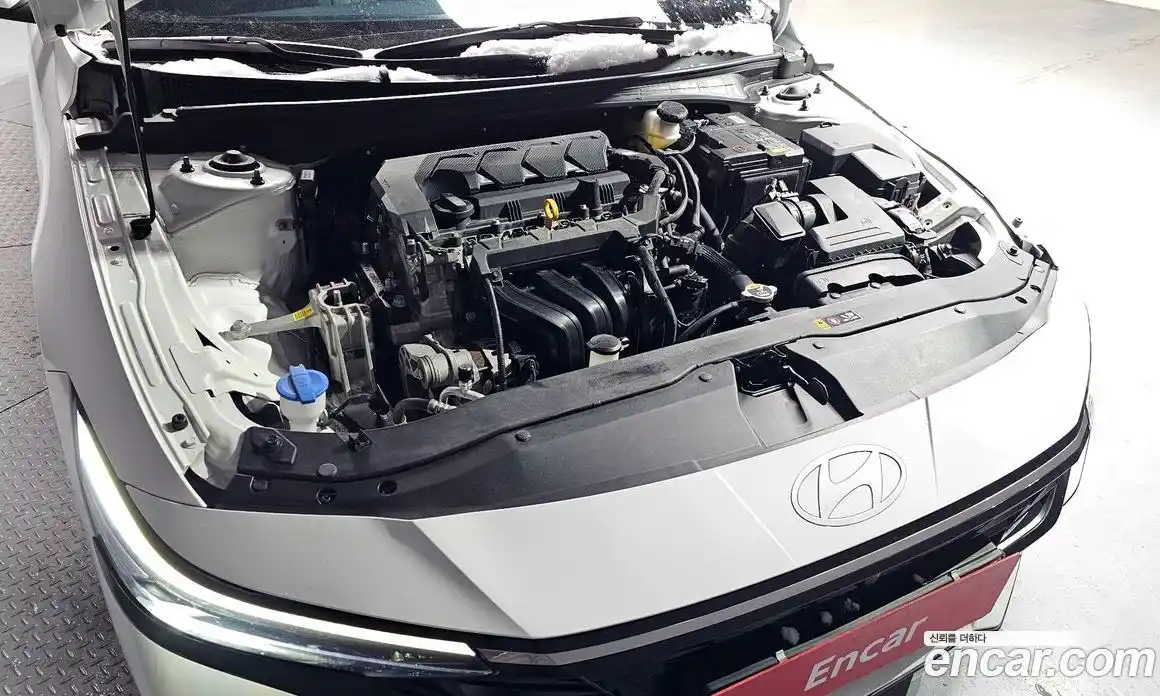 Hyundai Avante 2024 1.6 Автомат в Москве № 112724, фото 10