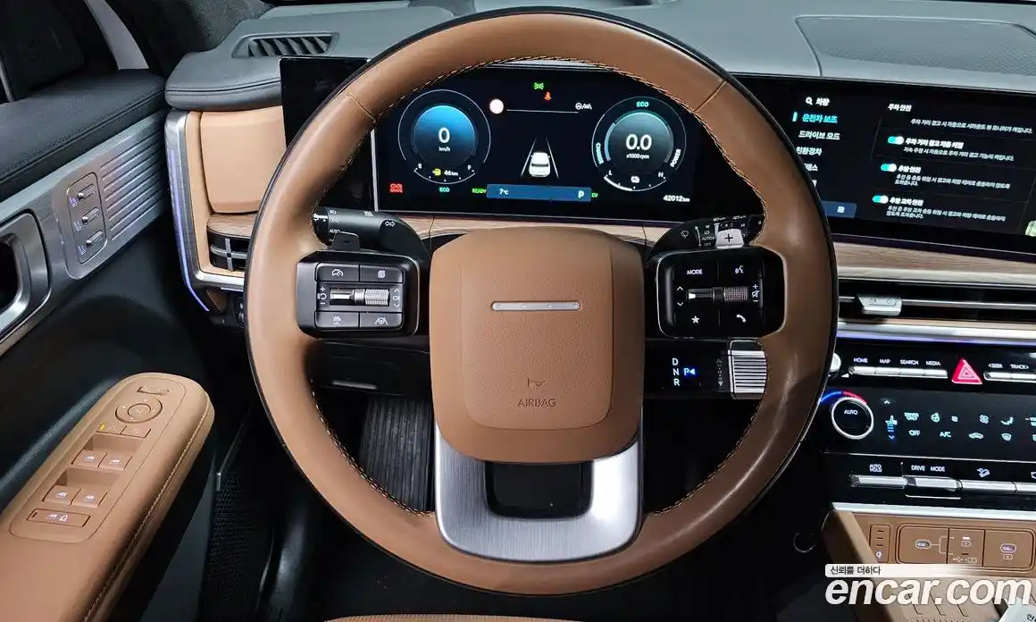 Hyundai Santa Fe 2024 1.6 Автомат в Москве № 112892, фото 3