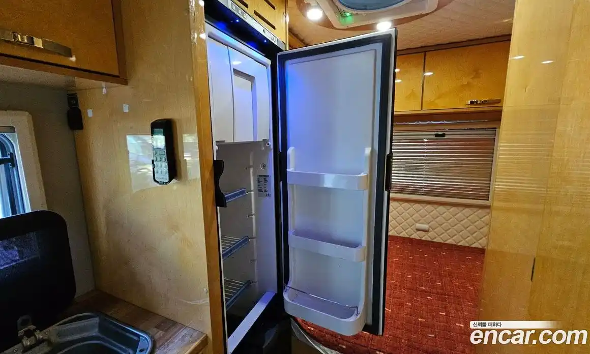 Hyundai Starex 2019 2.5 Автомат в Москве № 117037, фото 4