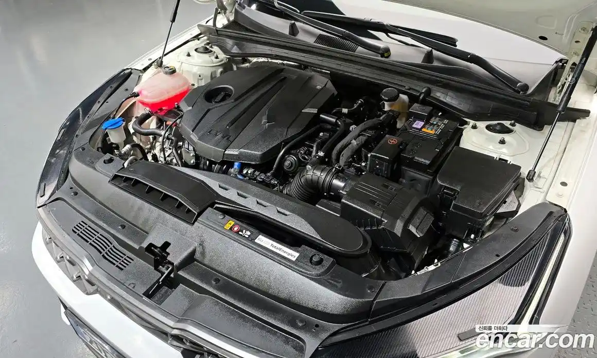 Kia K5 2023 2.0 Автомат в Москве № 120209, фото 17