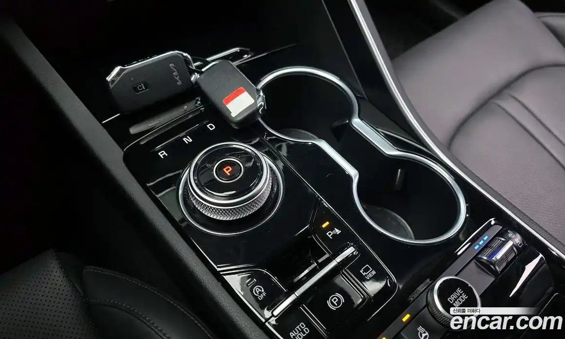 Kia K5 2023 2.0 Автомат в Москве № 120209, фото 2