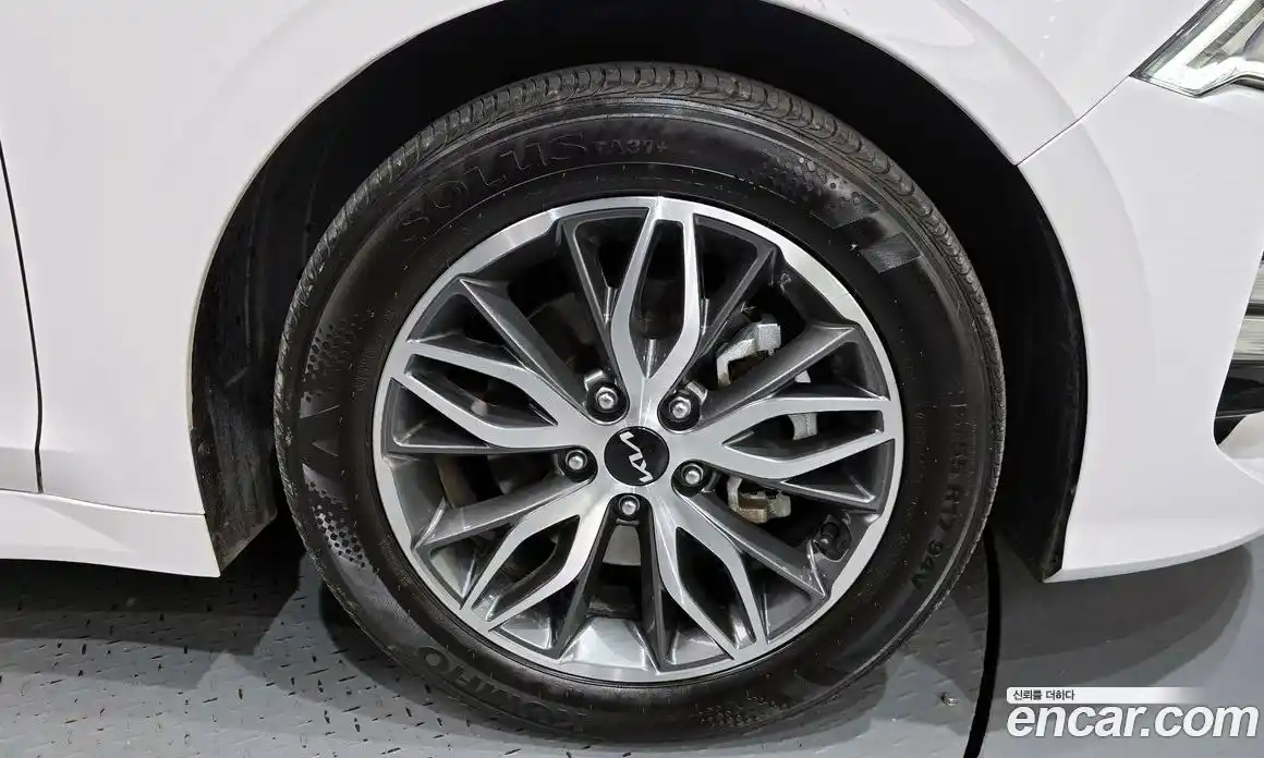 Kia K5 2023 2.0 Автомат в Москве № 120209, фото 10