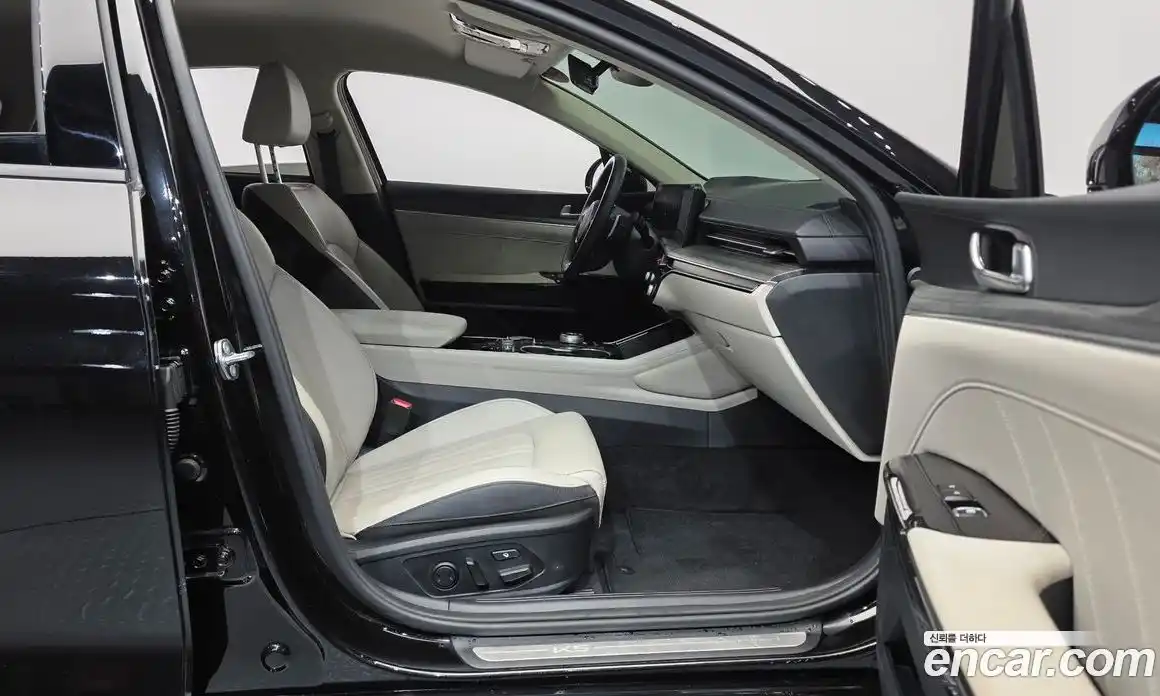 Kia K5 2024 1.6 Автомат в Москве № 120265, фото 17