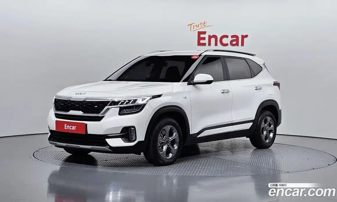 Kia Seltos 2023 1.6 Автомат в Москве № 120577, фото 14