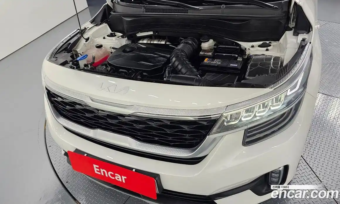 Kia Seltos 2023 1.6 Автомат в Москве № 120577, фото 17