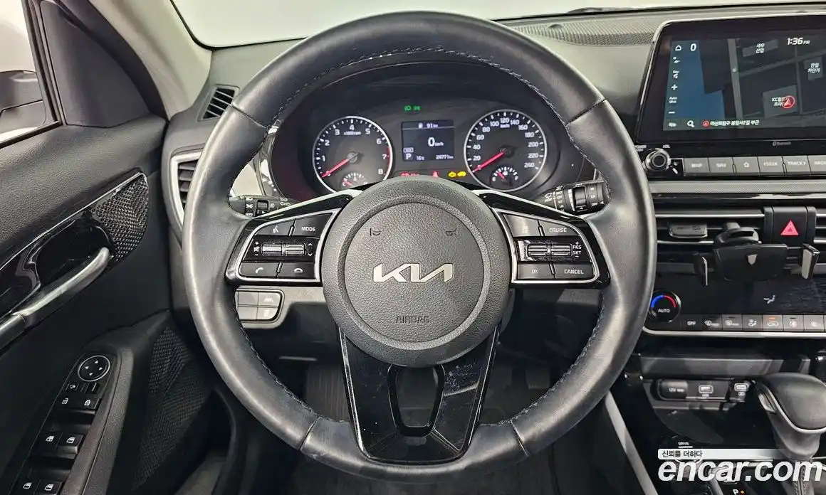 Kia Seltos 2023 1.6 Автомат в Москве № 120577, фото 3