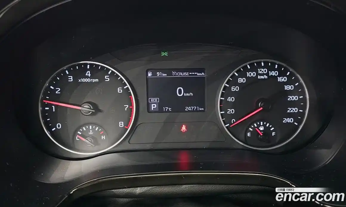 Kia Seltos 2023 1.6 Автомат в Москве № 120577, фото 4