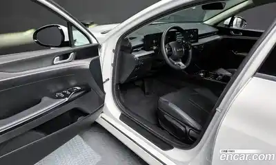 Kia K5 2024 2.0 Автомат в Москве № 122256, миниатюра 11