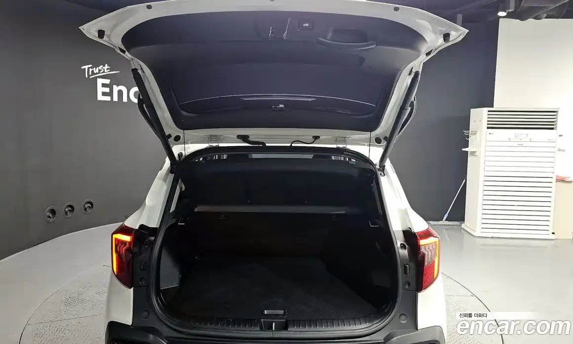 Kia Seltos 2025 1.6 Автомат в Москве № 12437, фото 2