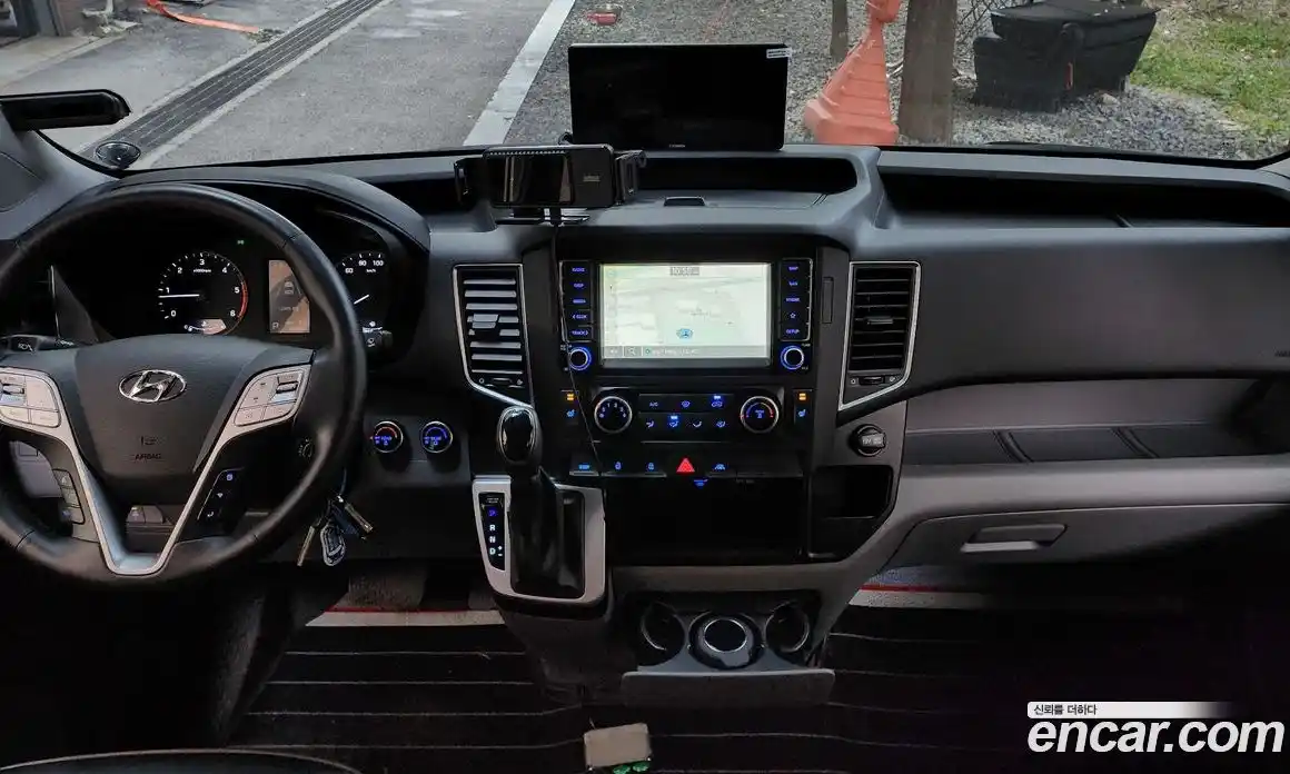 Hyundai Solati 2023 2.5 Автомат в Москве № 124896, фото 1