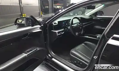 Hyundai Grandeur 2023 1.6 Автомат в Москве № 126696, миниатюра 12