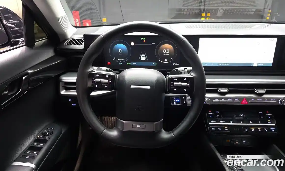 Hyundai Grandeur 2023 1.6 Автомат в Москве № 126696, фото 16