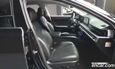 Hyundai Grandeur 2023 1.6 Автомат в Москве № 126696, миниатюра 5