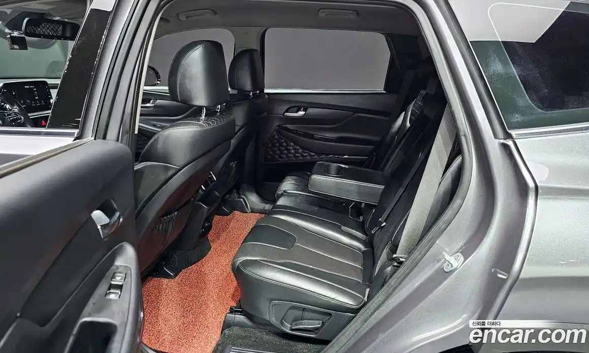 Hyundai Santa Fe 2019 2.2 Автомат в Москве № 126831, фото 18