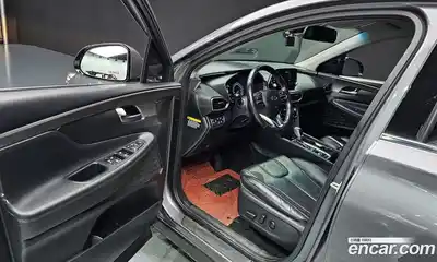 Hyundai Santa Fe 2019 2.2 Автомат в Москве № 126831, миниатюра 2
