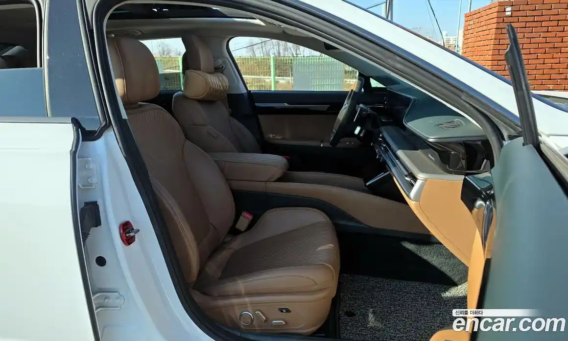 Hyundai Grandeur 2023 2.5 Автомат в Москве № 126844, фото 15