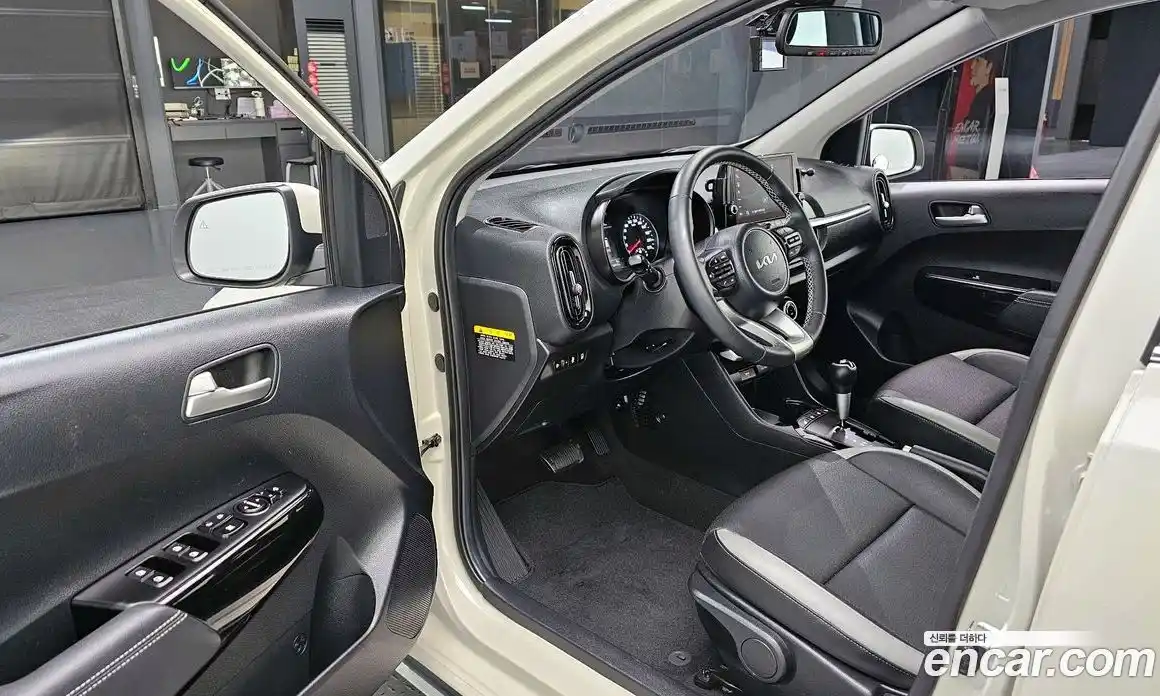 Kia Morning 2023 1.0 Автомат в Москве № 128800, фото 4