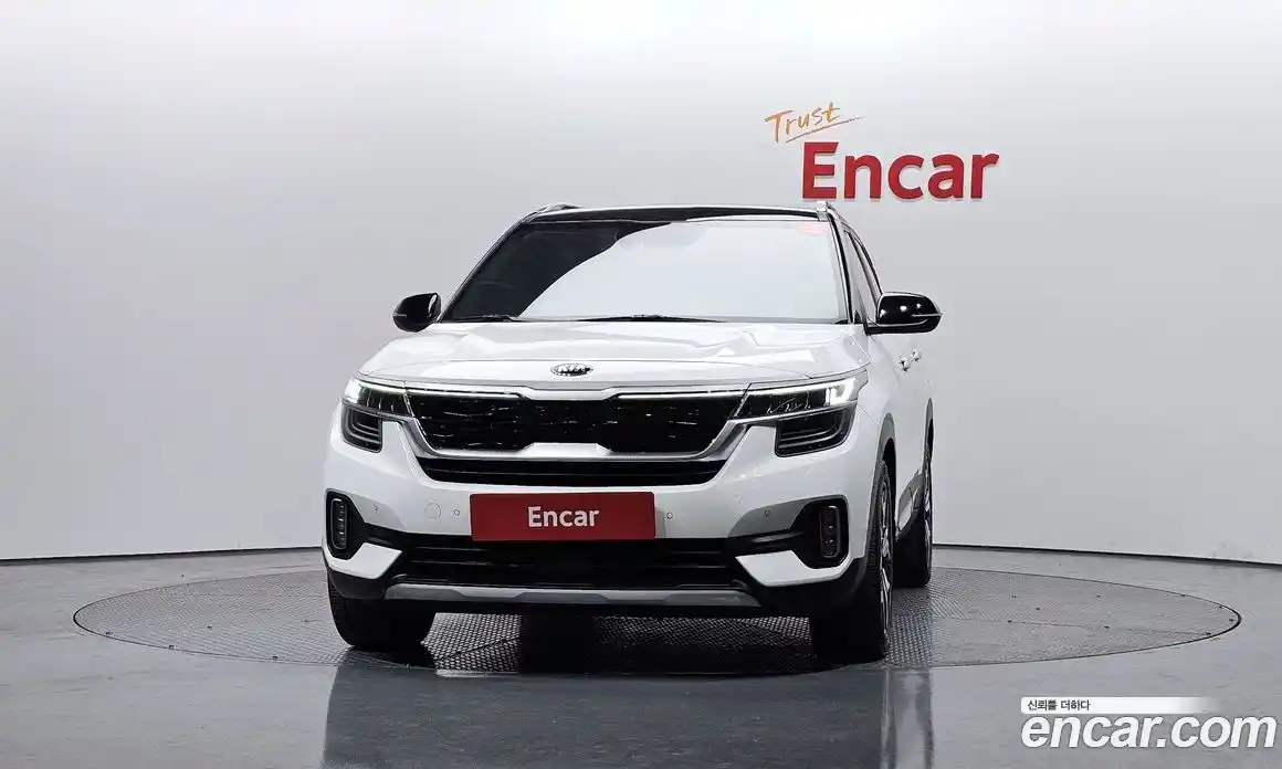 Kia Seltos 2022 1.6 Автомат в Москве № 131949, фото 11