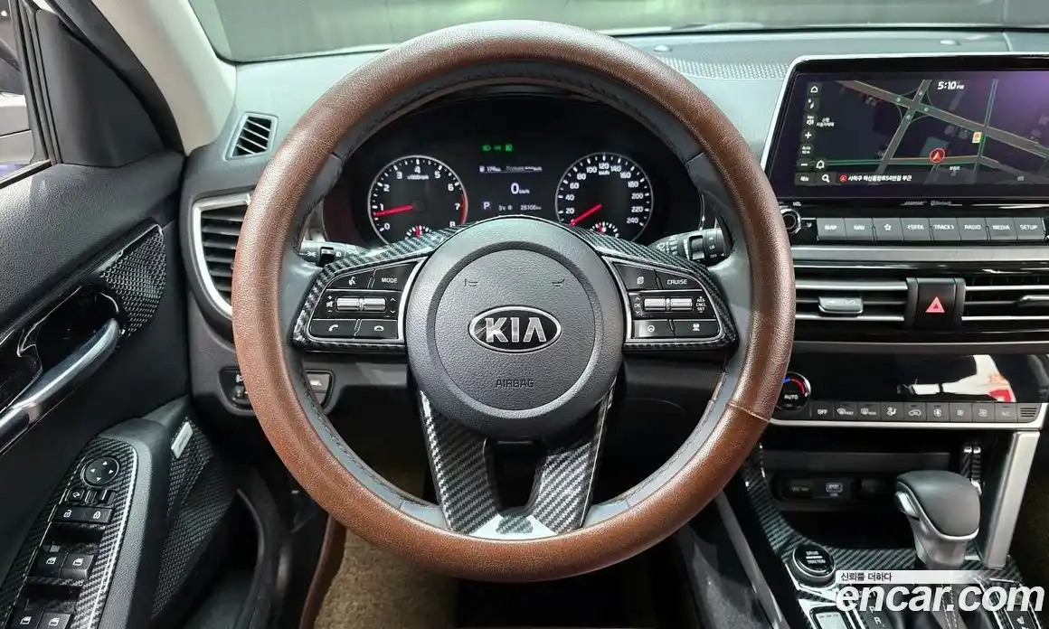 Kia Seltos 2022 1.6 Автомат в Москве № 131949, фото 15