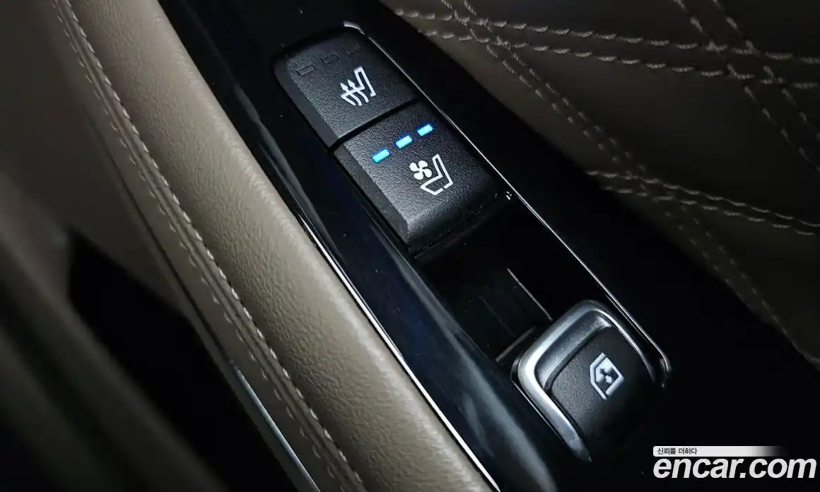 Kia K8 2023 3.5 Автомат в Москве № 133351, фото 12