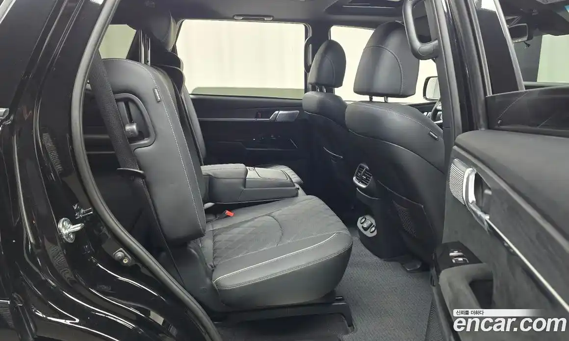 Kia Mohave 2024 3.0 Автомат в Москве № 133904, фото 16