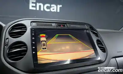 Volkswagen Tiguan 2013 2.0 Автомат в Москве № 136521, миниатюра 7