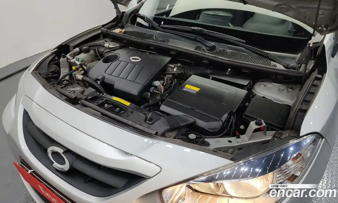 Renault SM3 2010 1.6 Автомат в Москве № 139494, фото 17