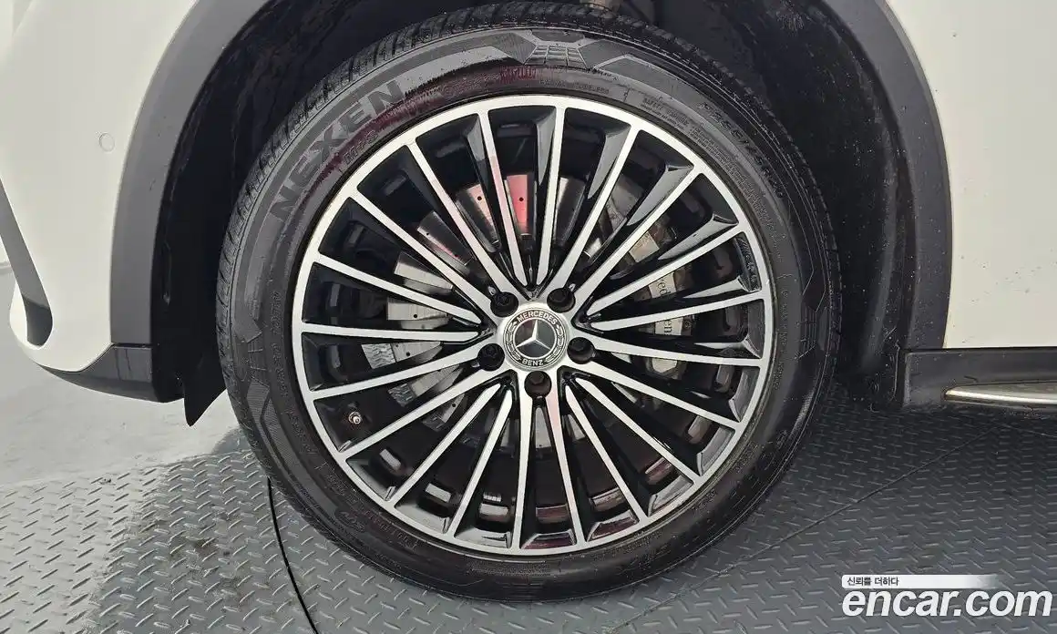 Mercedes-Benz GLC-Class 2023 2.0 Автомат в Москве № 141324, фото 18