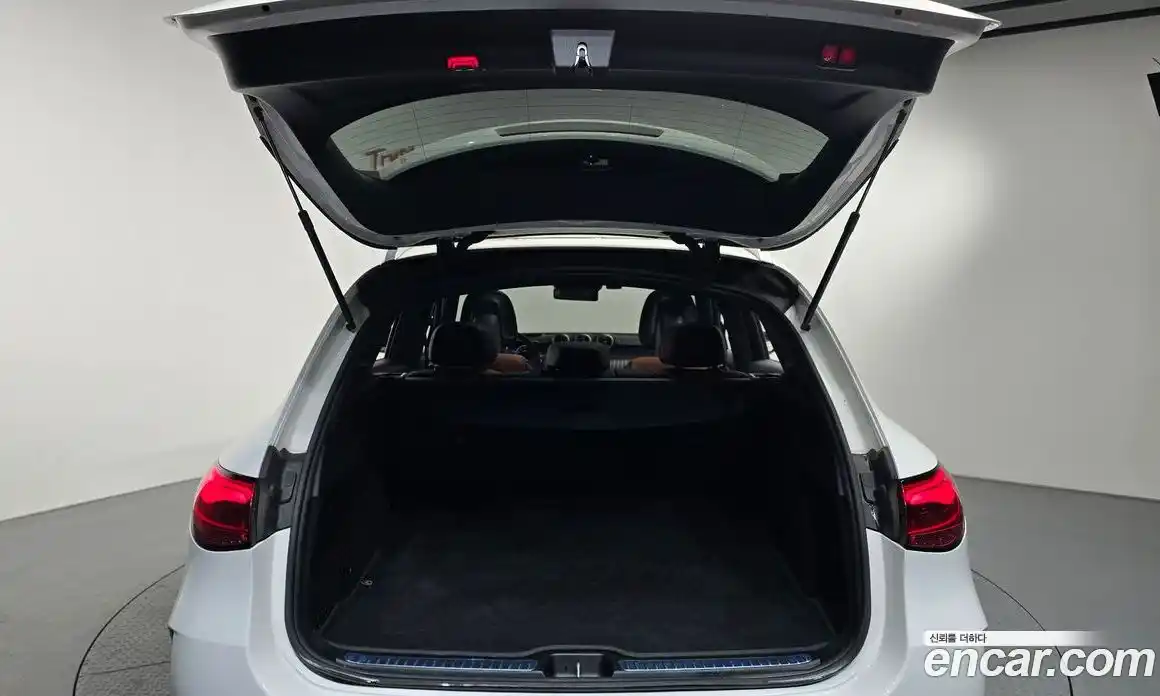 Mercedes-Benz GLC-Class 2023 2.0 Автомат в Москве № 141324, фото 8