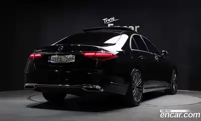Mercedes-Benz S-Class 2022 2.9 Автомат в Москве № 142144, миниатюра 2