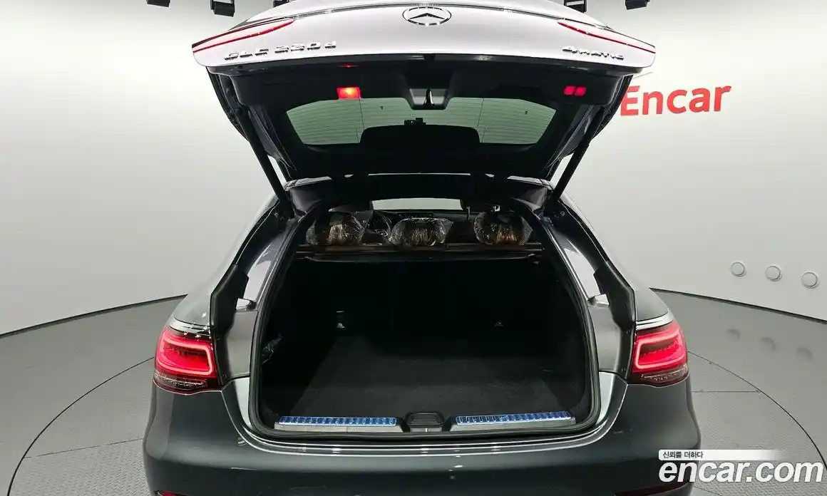 Mercedes-Benz GLC-Class 2022 1.9 Автомат в Москве № 147775, фото 13