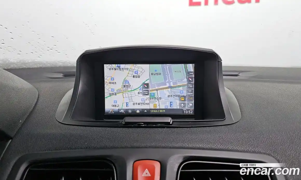 Renault SM3 2014 1.6 Автомат в Москве № 148361, фото 14