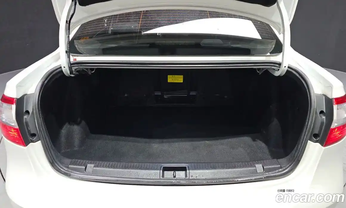 Renault SM3 2014 1.6 Автомат в Москве № 148361, фото 7