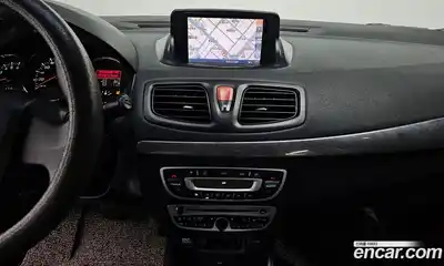 Renault SM3 2011 1.6 Автомат в Москве № 150184, миниатюра 11