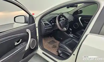 Renault SM3 2011 1.6 Автомат в Москве № 150184, миниатюра 8