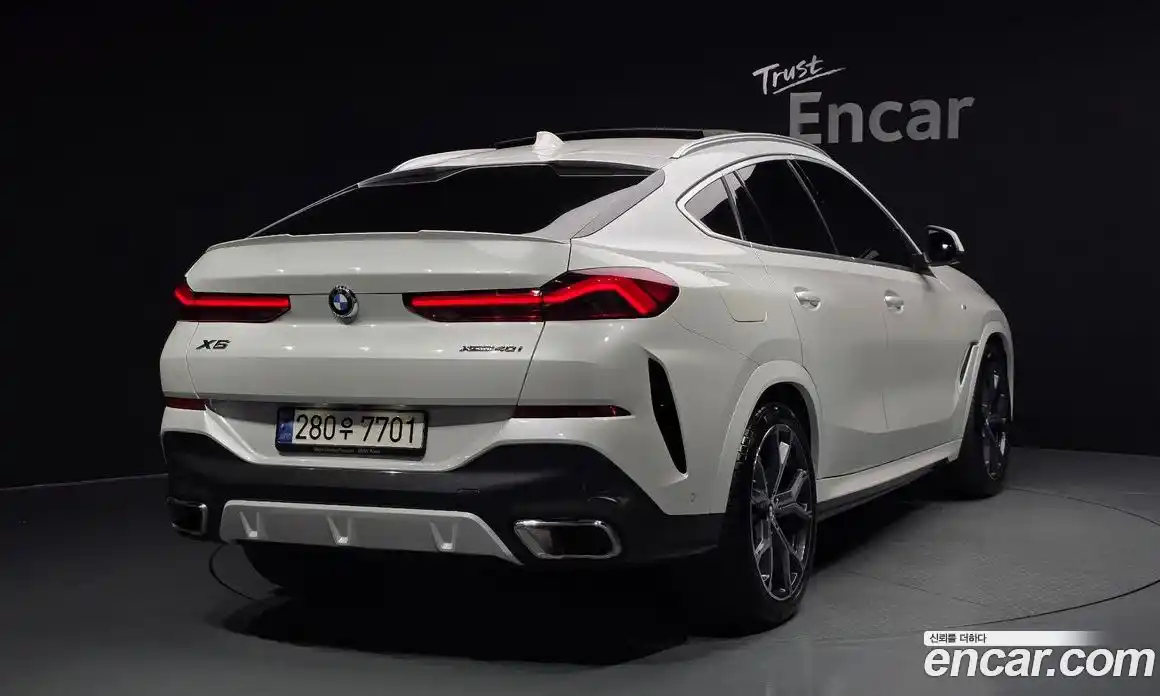 BMW X6 2023 3.0 Автомат в Москве № 156821, фото 2