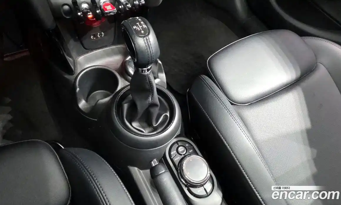 Mini Cooper 2018 1.5 Автомат в Москве № 156858, фото 5