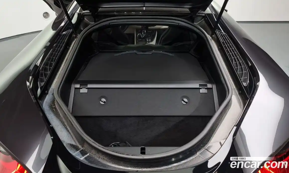 BMW i8 2015 1.5 Автомат в Москве № 157942, фото 14