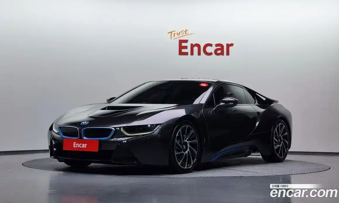 BMW i8 2015 1.5 Автомат в Москве № 157942, фото 2