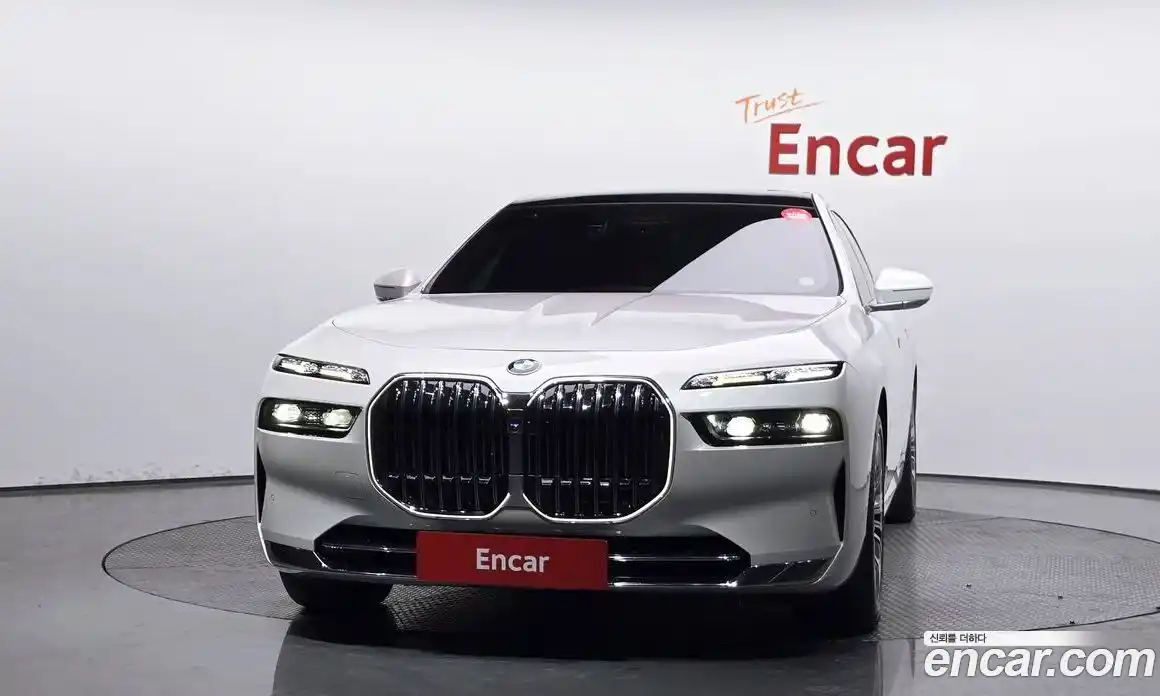 BMW 7-Series 2023 3.0 Автомат в Москве № 157994, фото 2